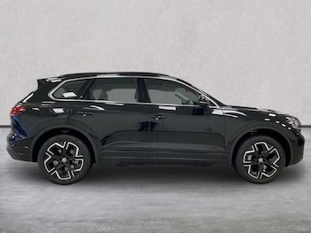 Used Volkswagen Touareg 2025 for sale - 78317157: Photo