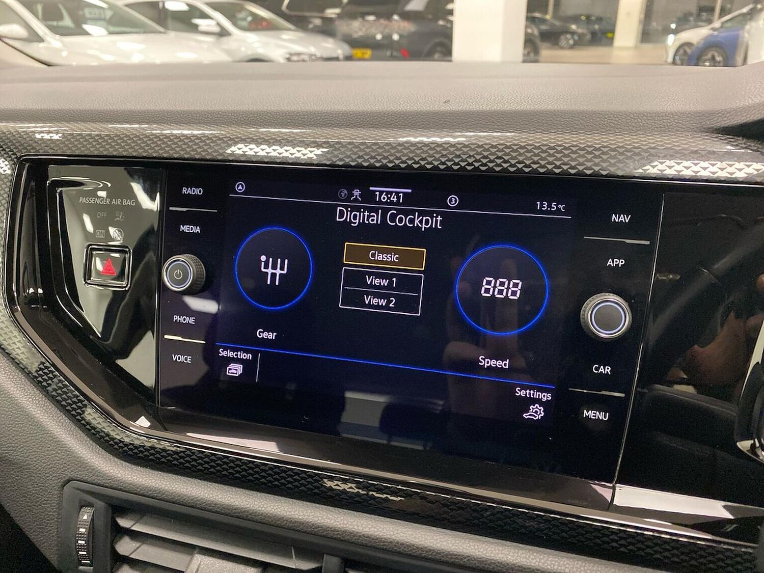 Used Volkswagen Polo 2022 for sale - 76566537: Photo 25