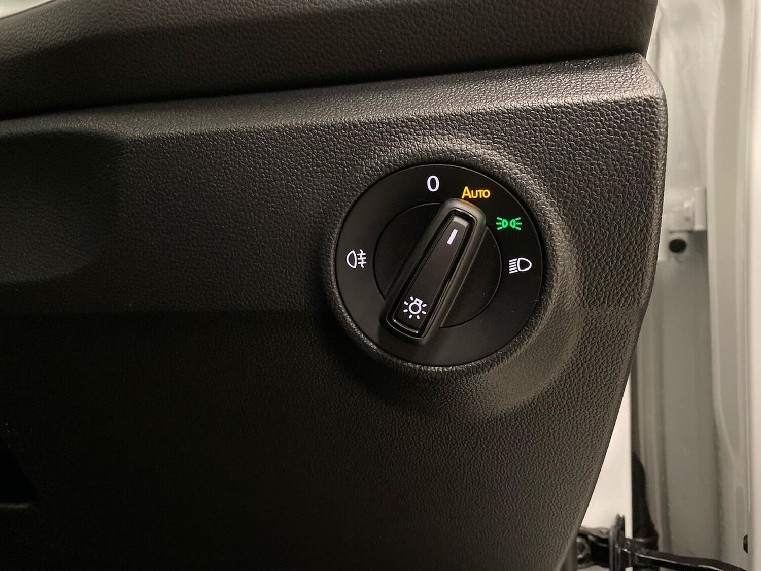 Used Volkswagen T-Roc 2026 for sale - 77901673: Photo 22