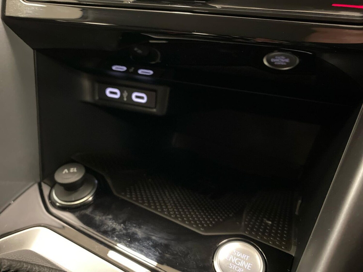 Used Volkswagen T-Roc 2026 for sale - 77901673: Photo 28