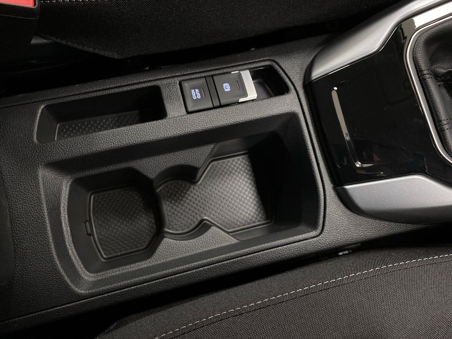 Used Volkswagen T-Roc 2026 for sale - 77901673: Photo 29