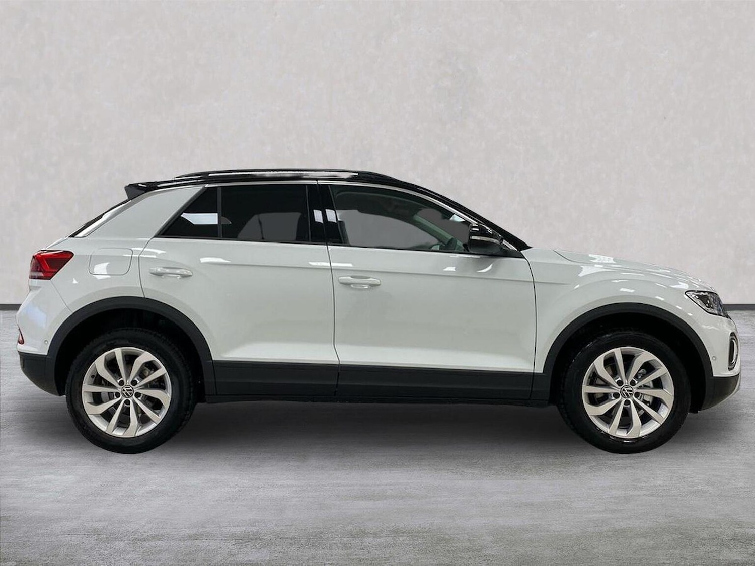 Used Volkswagen T-Roc 2026 for sale - 77901673: Photo 3