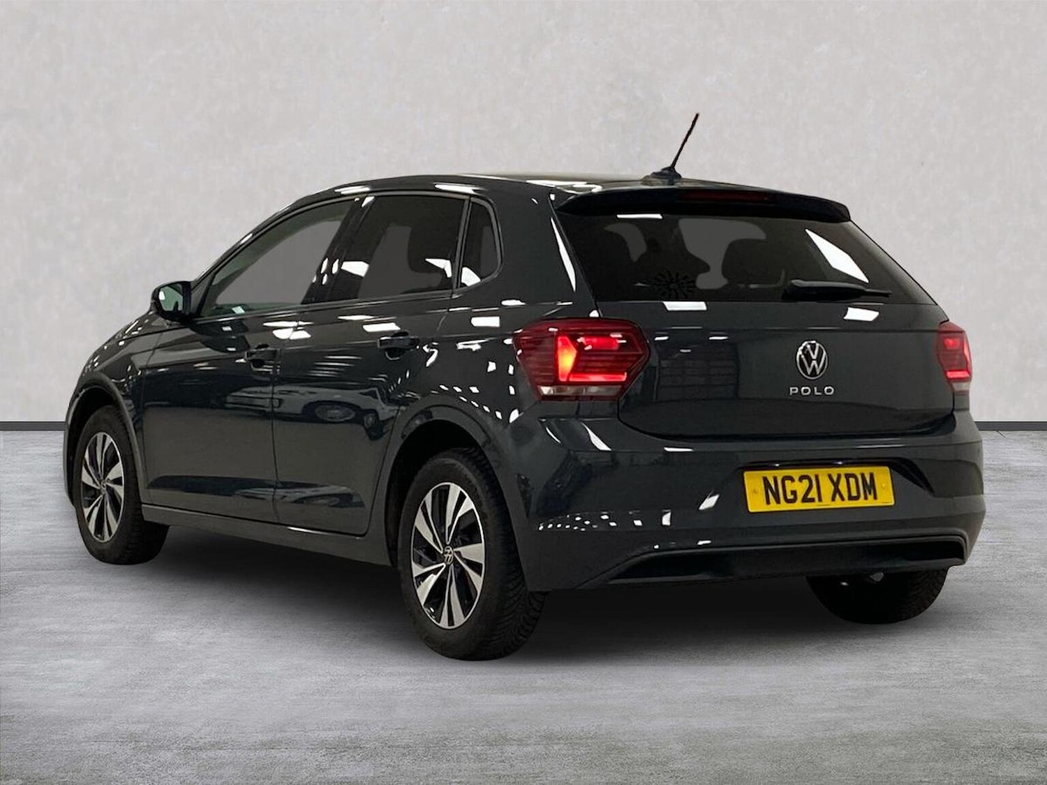 Used Volkswagen Polo 2021 for sale - 77056817: Photo 2