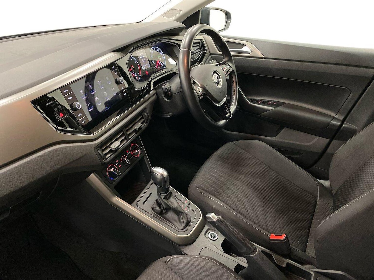 Used Volkswagen Polo 2021 for sale - 77056817: Photo 9