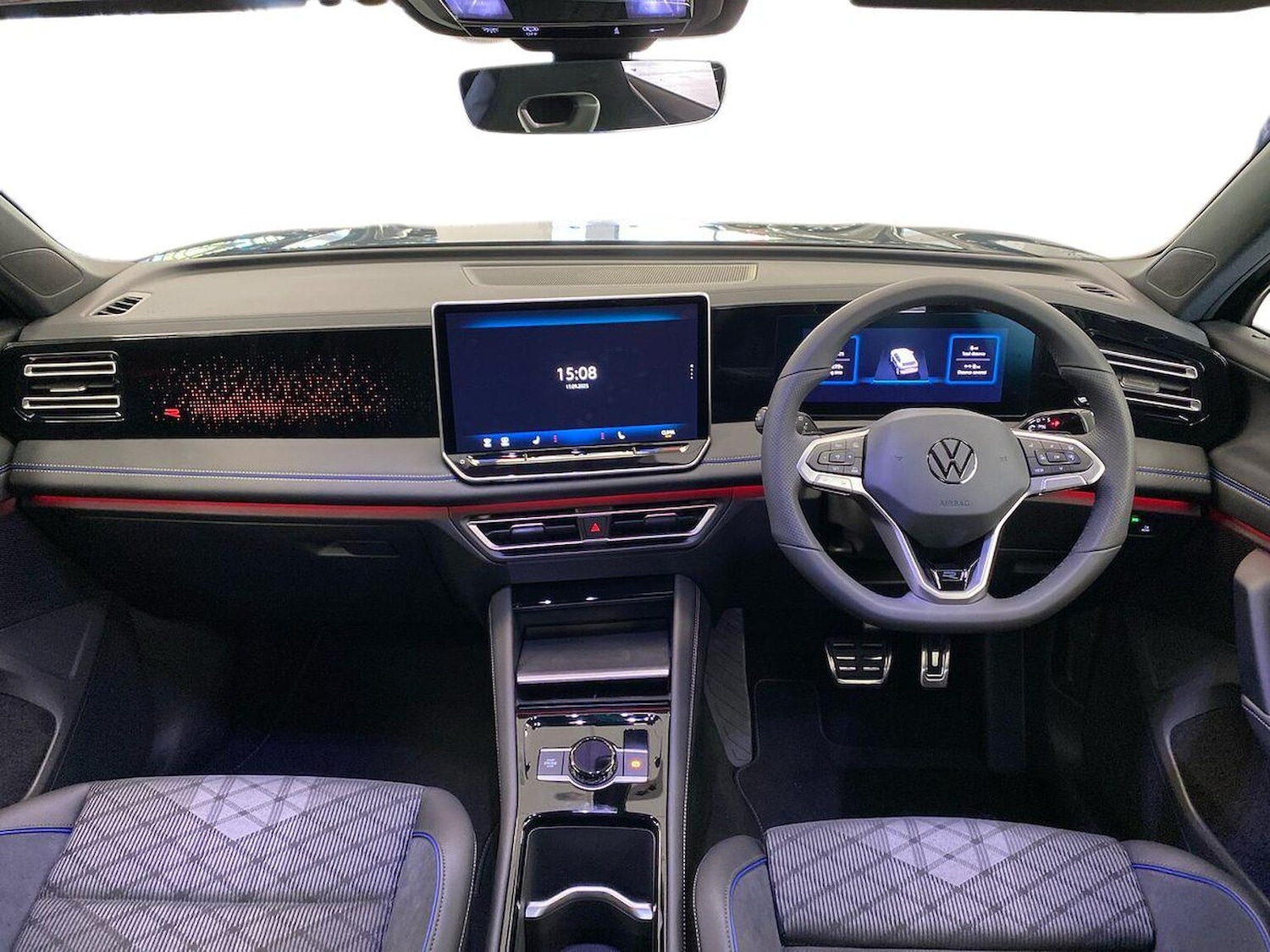 Used Volkswagen Tiguan 2025 for sale - 76144276: Photo 8
