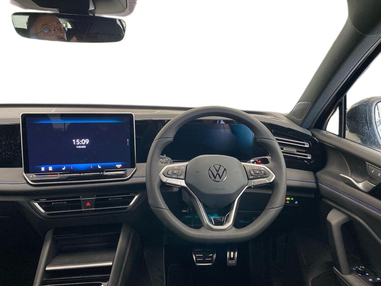 Used Volkswagen Tiguan 2025 for sale - 76144276: Photo 9