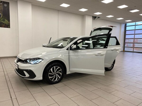 Used Volkswagen Polo 2022 for sale - 75994930: Photo 33