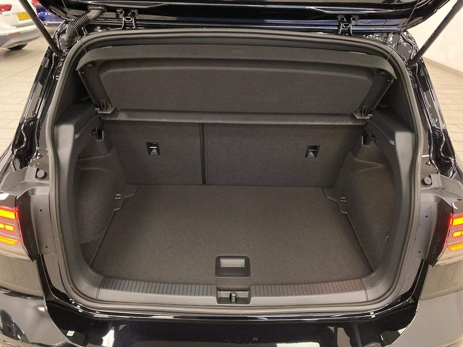 Used Volkswagen T-Cross 2025 for sale - 77487390: Photo 17