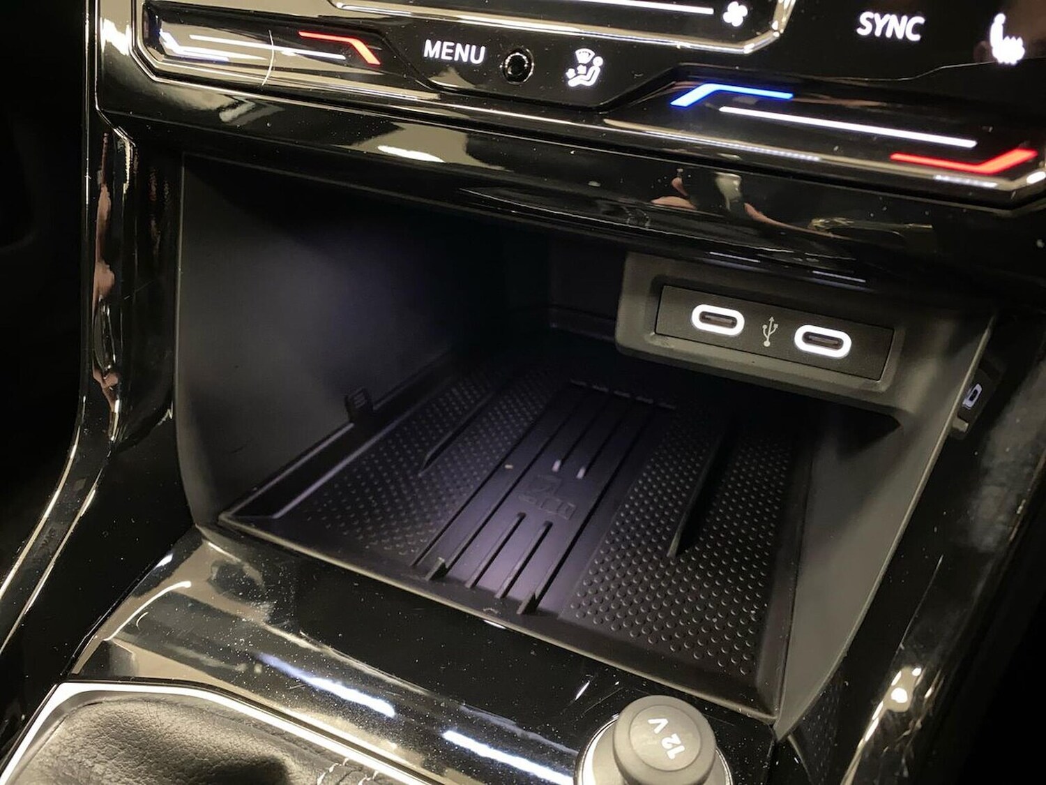 Used Volkswagen T-Cross 2025 for sale - 77487390: Photo 28