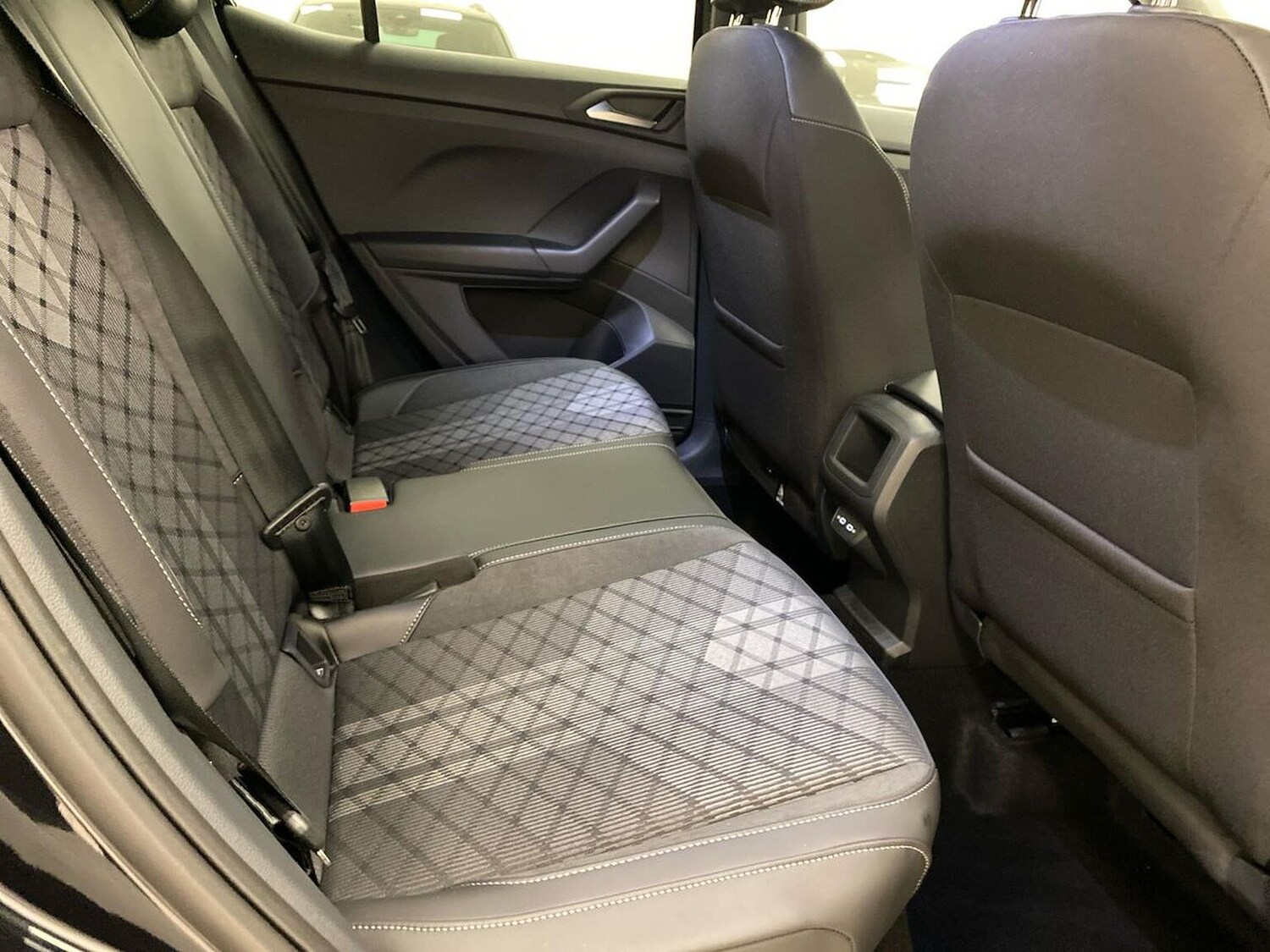 Used Volkswagen T-Cross 2025 for sale - 77487390: Photo 37