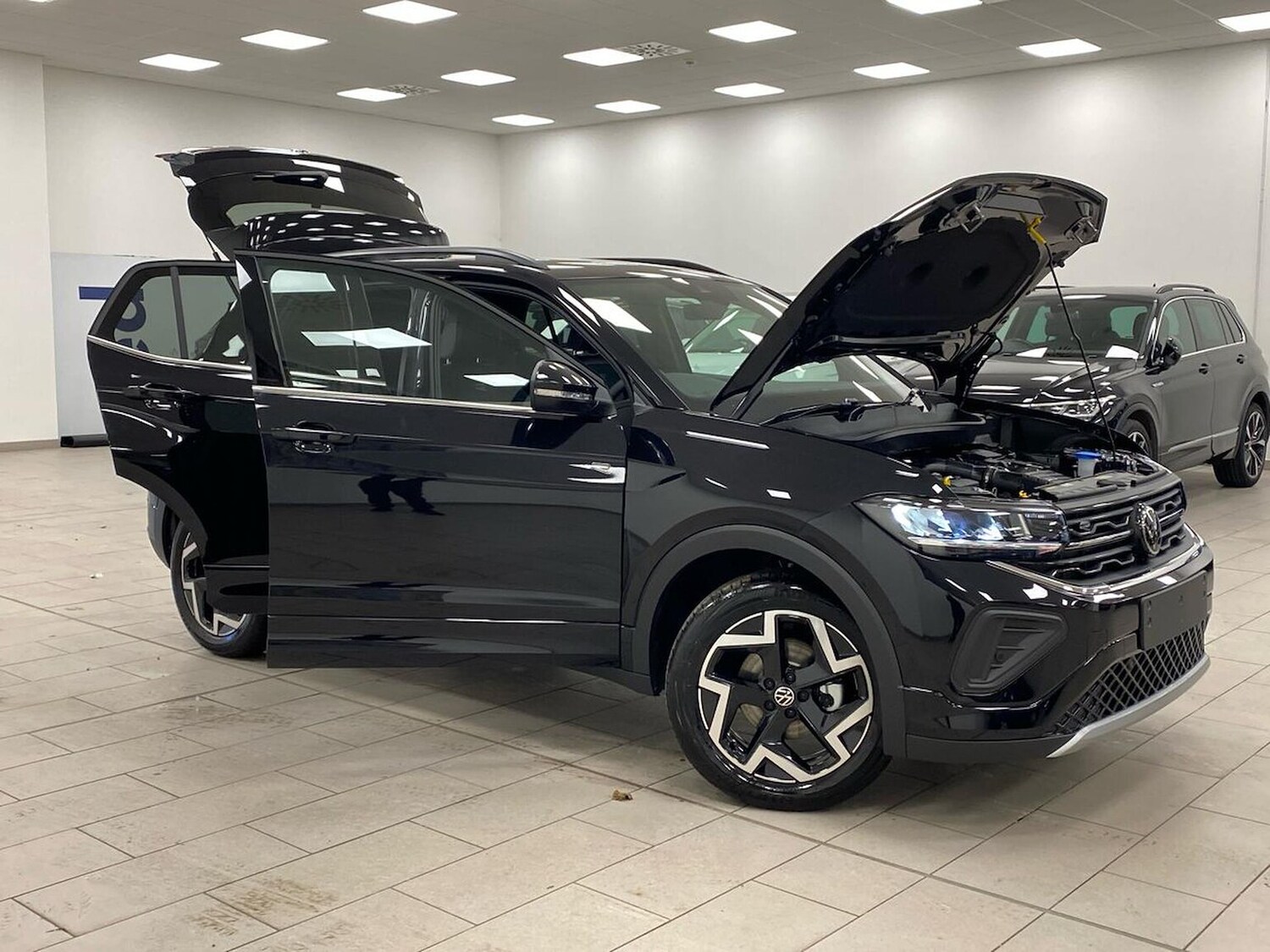 Used Volkswagen T-Cross 2025 for sale - 77487390: Photo 40