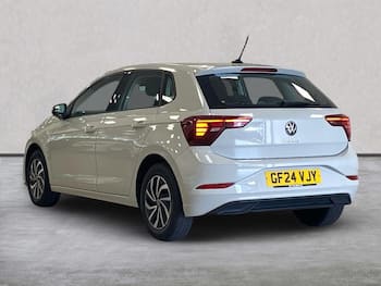 Used Volkswagen Polo 2024 for sale - 79525059: Photo