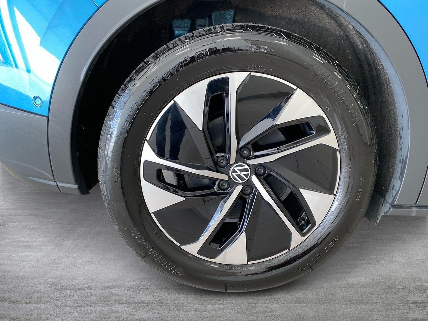 Used Volkswagen ID4 2024 for sale - 76057943: Photo 6