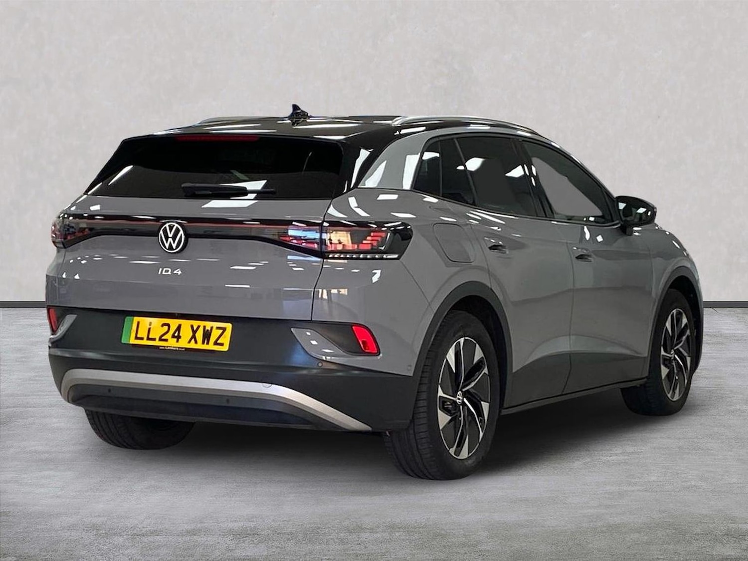 Used Volkswagen ID.4 2024 for sale - 76628209: Photo 18