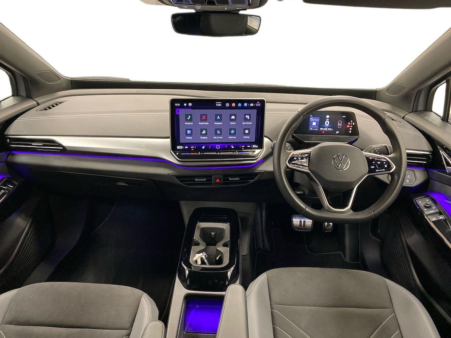 Used Volkswagen ID.4 2024 for sale - 76628209: Photo 8