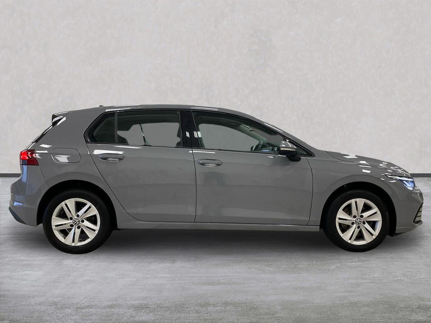 Used Volkswagen Golf 2020 for sale - 77056830: Photo 3