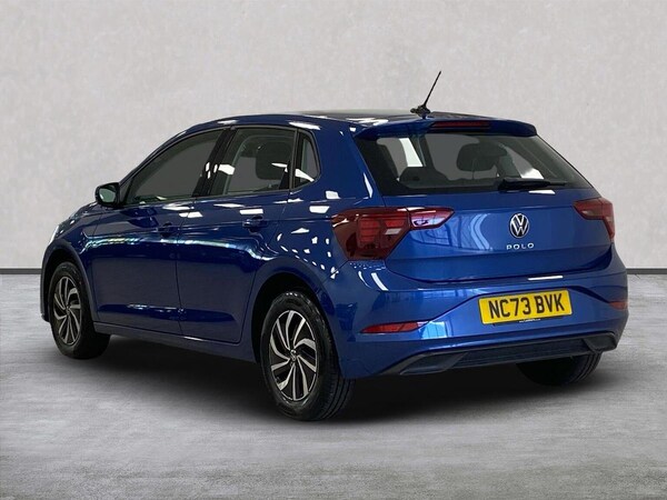 Used Volkswagen Polo 2024 for sale - 75575603: Photo 2