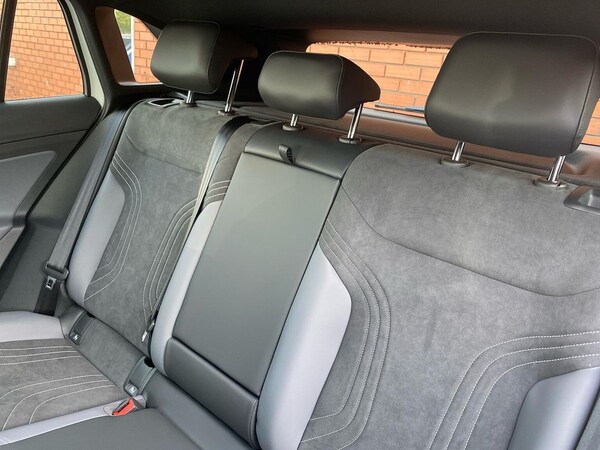 Used Volkswagen ID.4 2025 for sale - 75557422: Photo 16