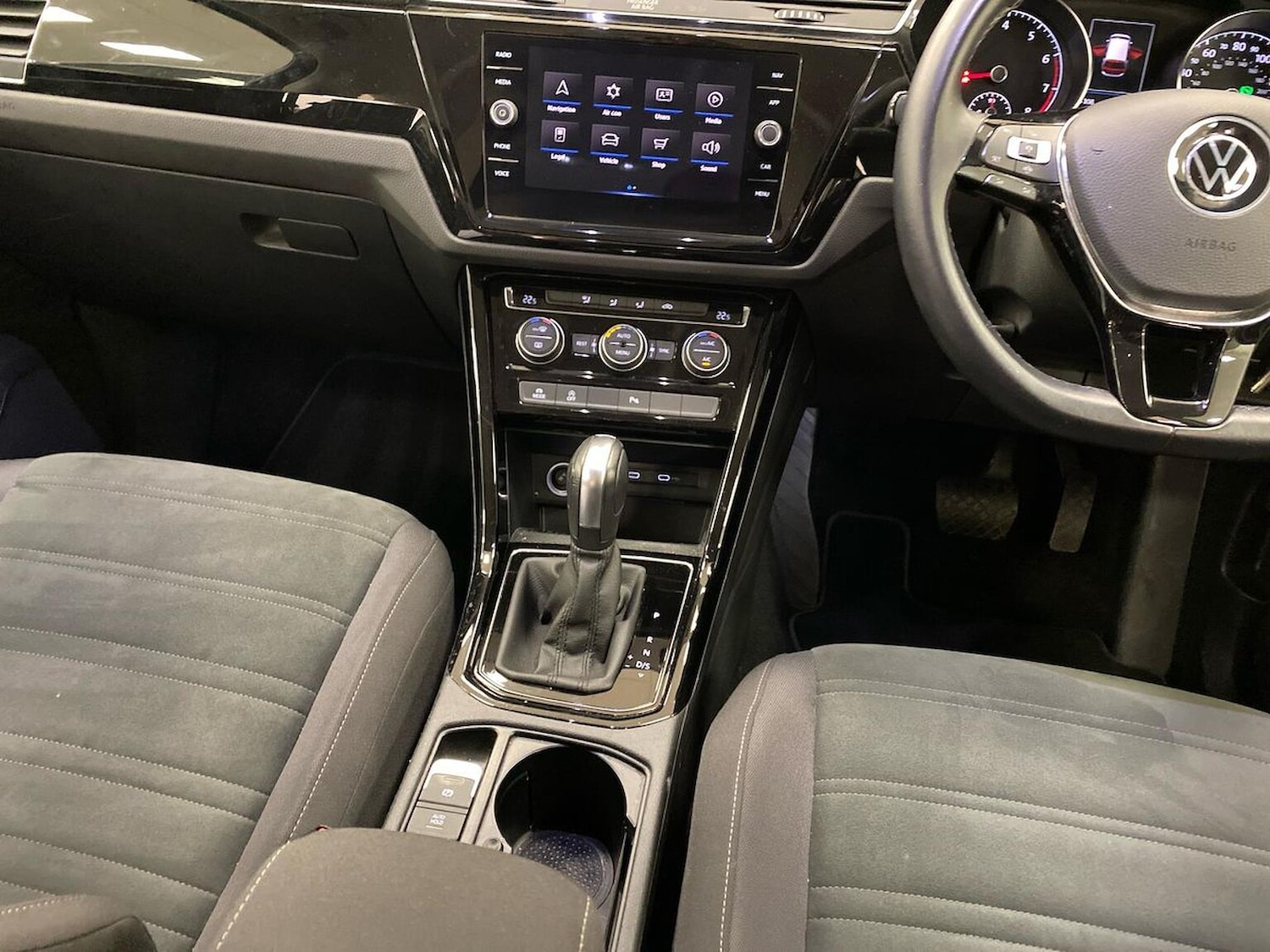 Used Volkswagen Touran 2020 for sale - 76541792: Photo 13