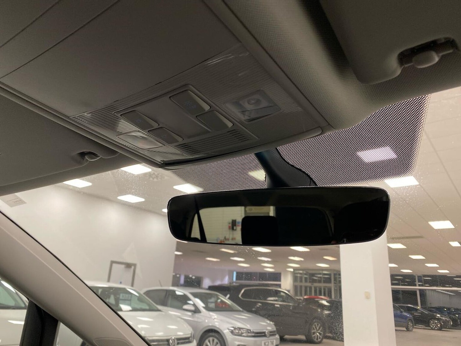 Used Volkswagen Touran 2020 for sale - 76541792: Photo 14