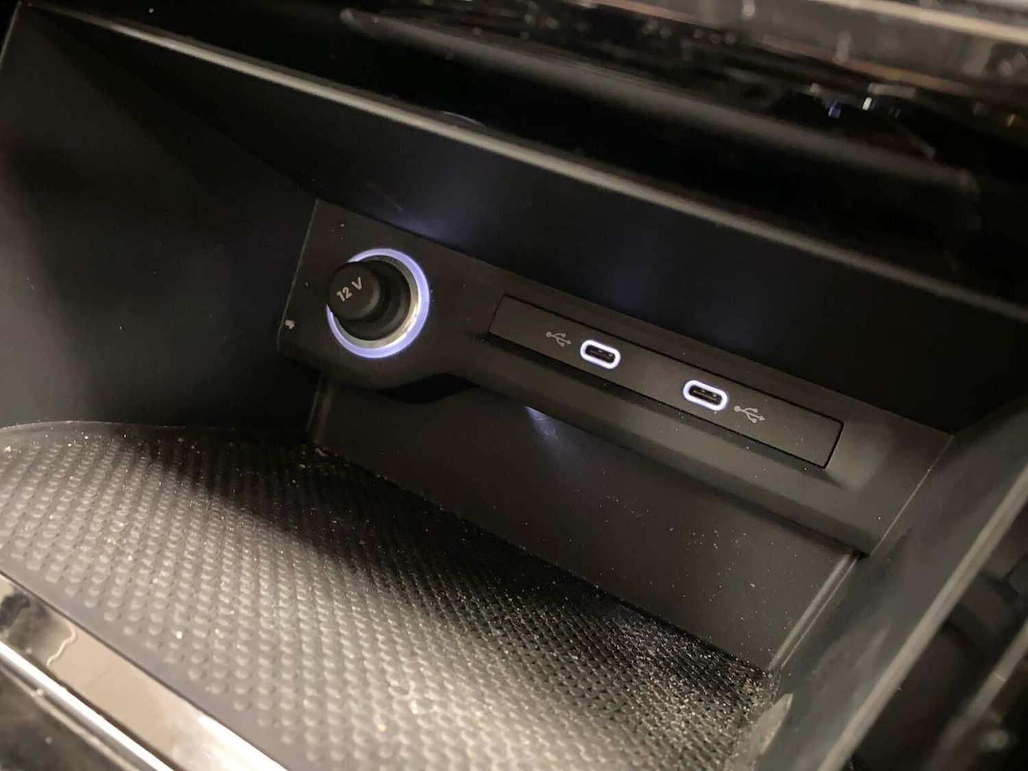 Used Volkswagen Touran 2020 for sale - 76541792: Photo 28