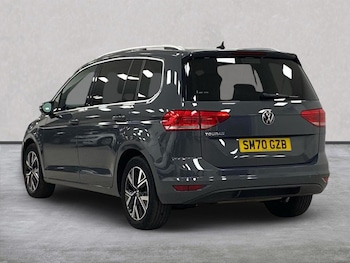 Used Volkswagen Touran 2020 for sale - 76541792: Photo