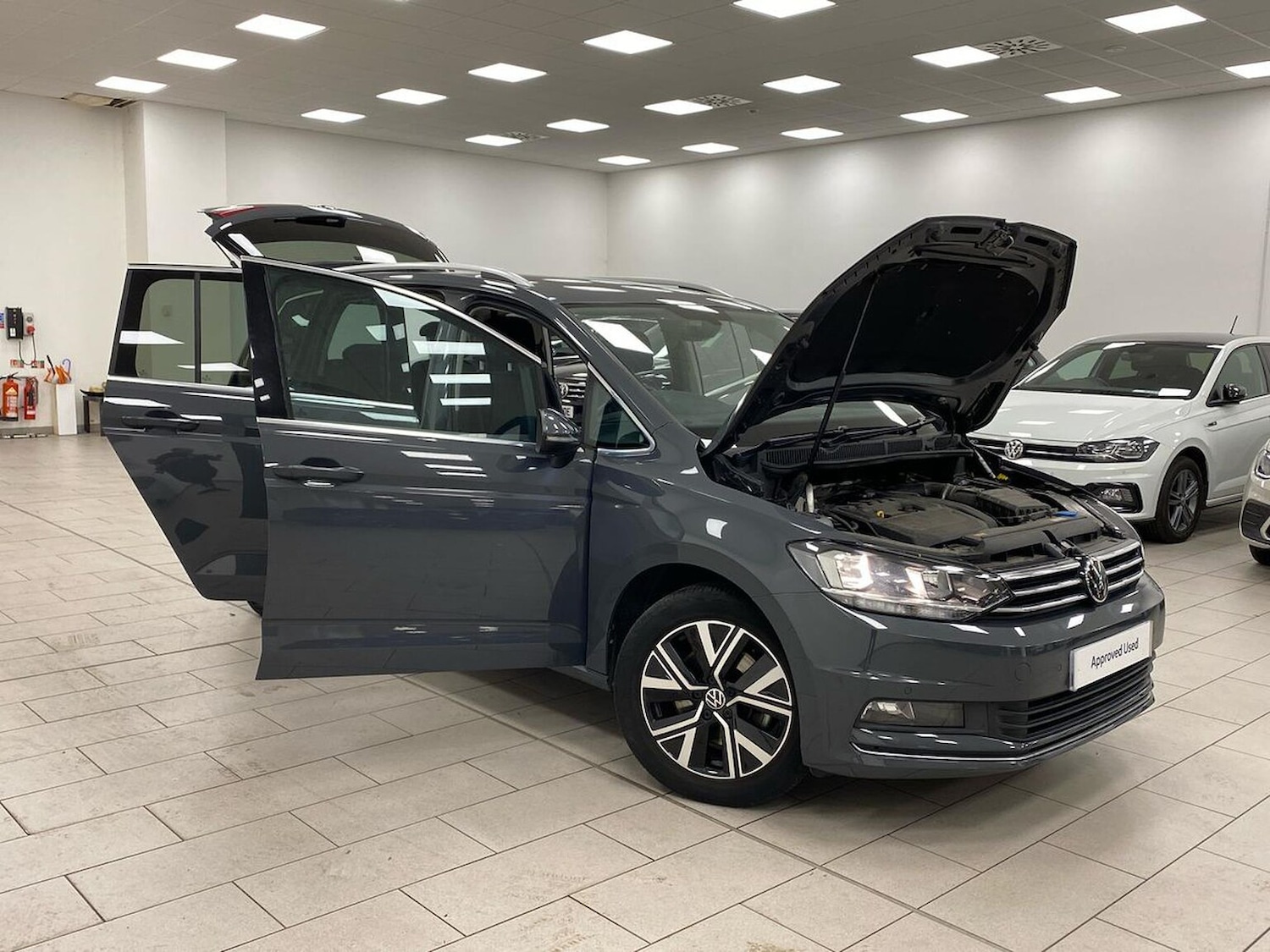 Used Volkswagen Touran 2020 for sale - 76541792: Photo 40