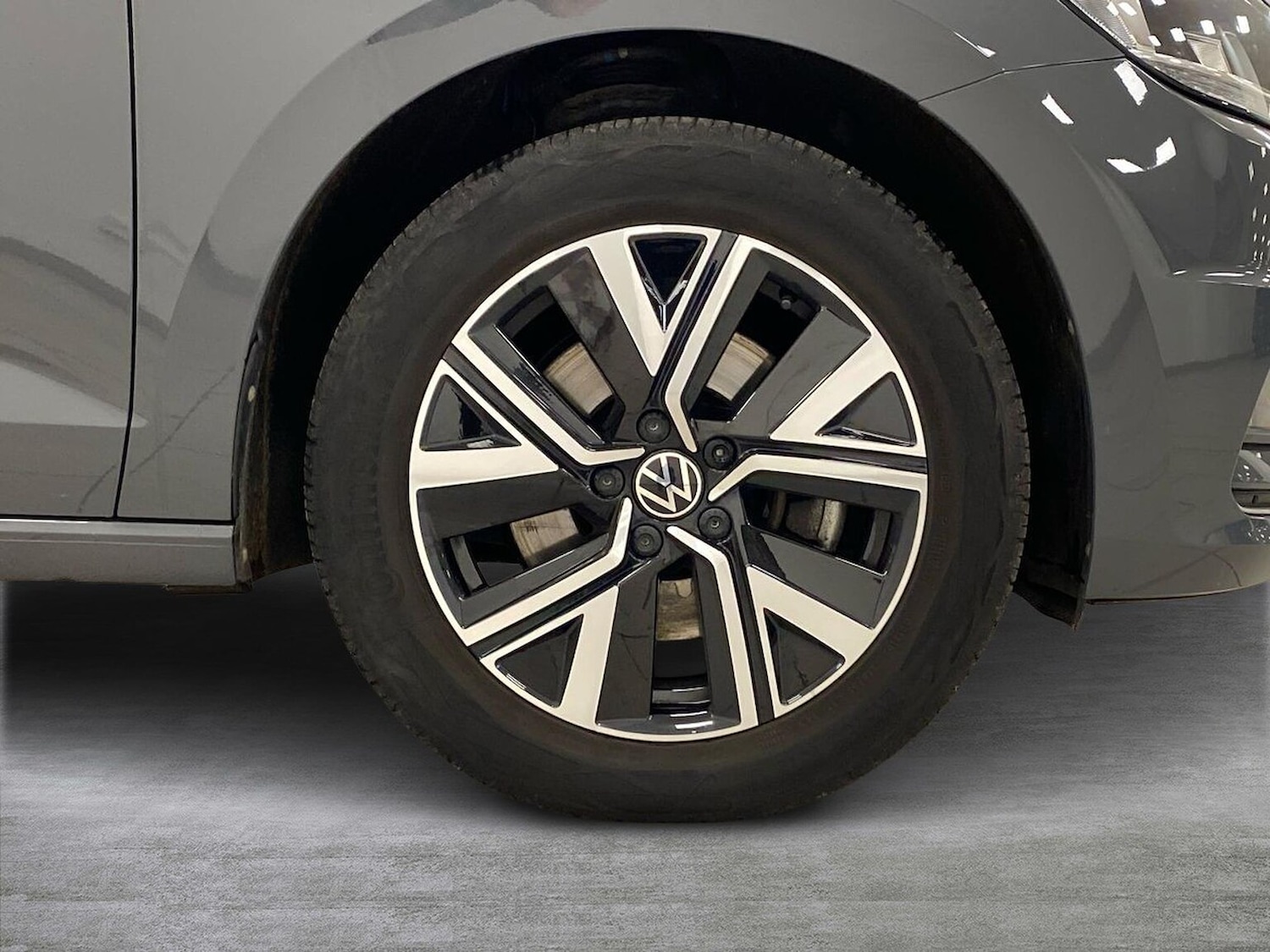 Used Volkswagen Touran 2020 for sale - 76541792: Photo 6