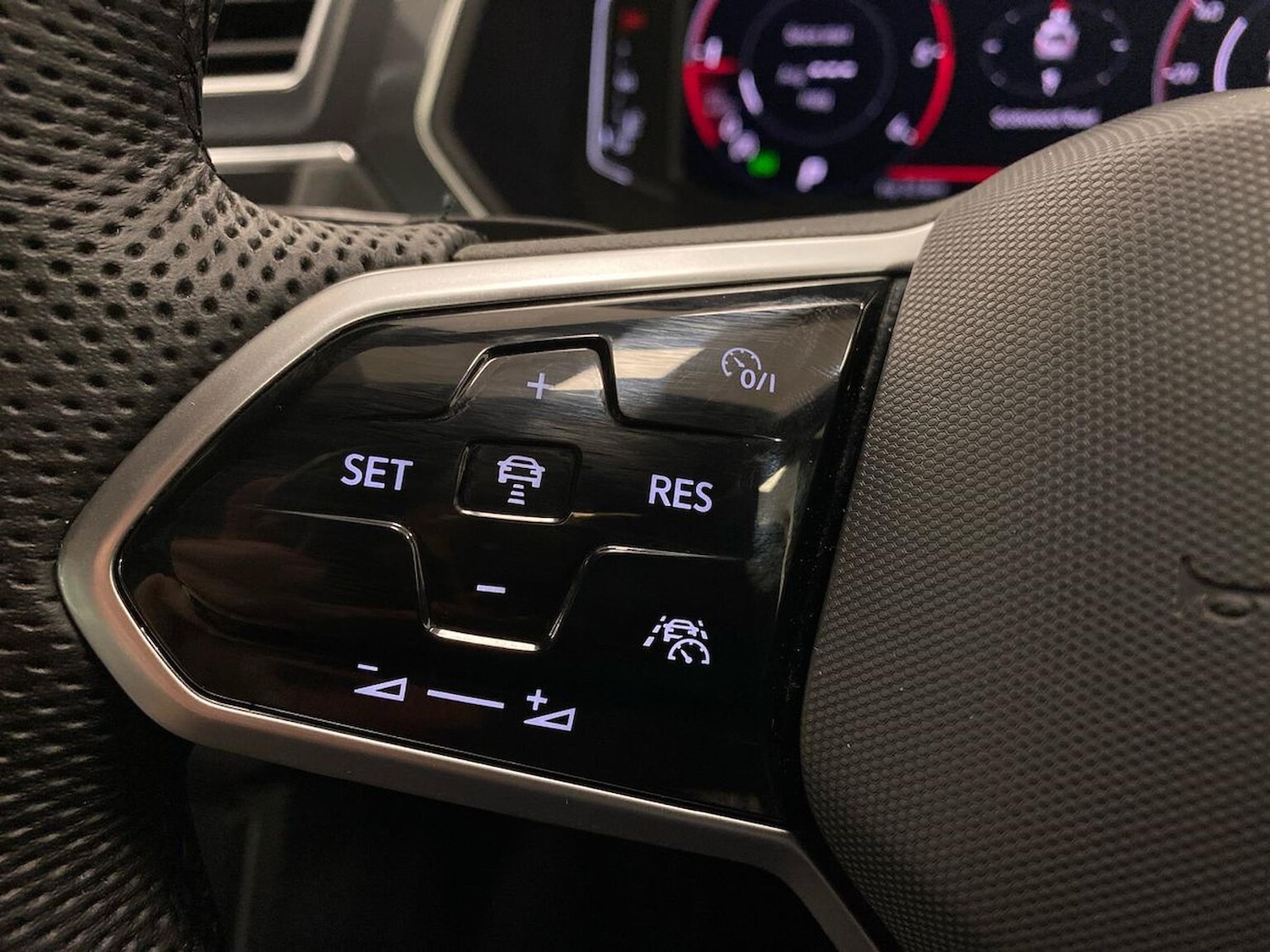 Used Volkswagen Tiguan 2022 for sale - 76547703: Photo 27