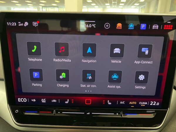 Used Volkswagen ID.4 2025 for sale - 76257745: Photo 11