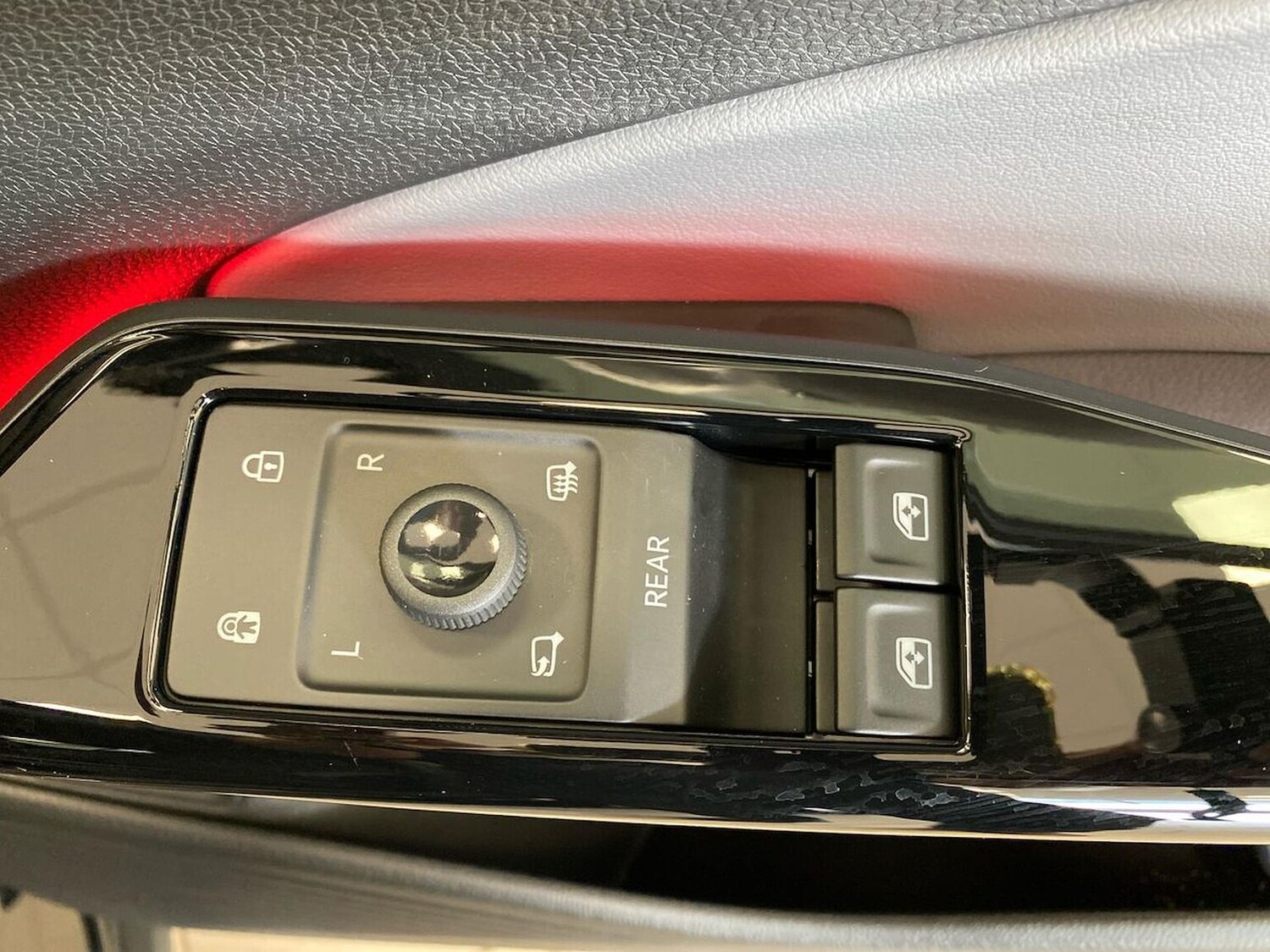 Used Volkswagen ID.4 2025 for sale - 76257745: Photo 21