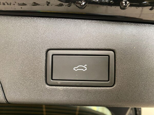 Used Volkswagen ID.4 2025 for sale - 76257745: Photo 32
