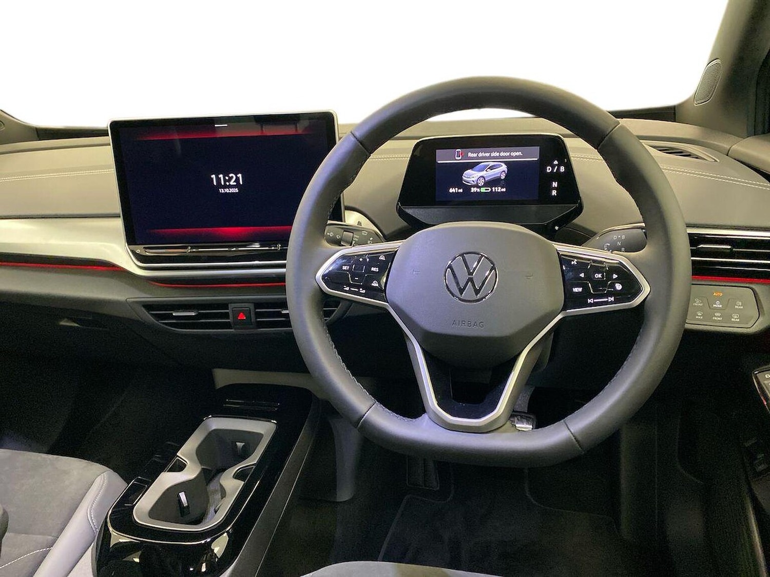 Used Volkswagen ID.4 2025 for sale - 76257745: Photo 9