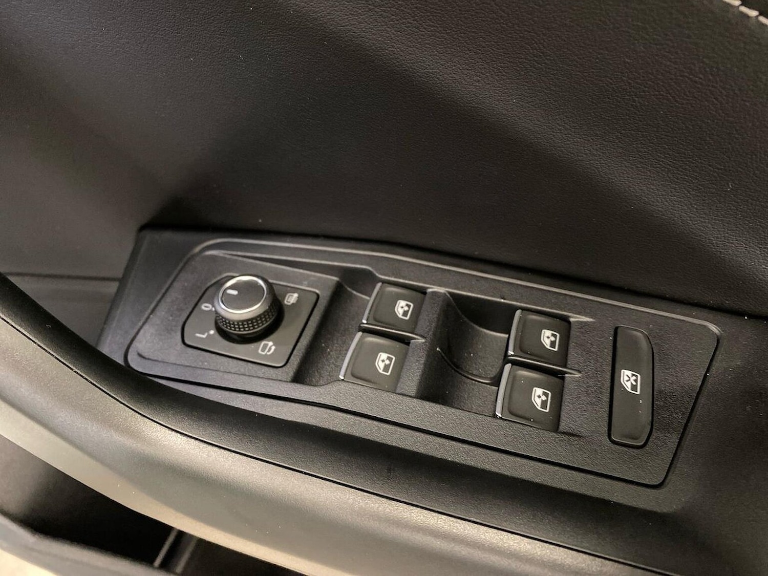 Used Volkswagen T-Roc 2026 for sale - 78194576: Photo 21