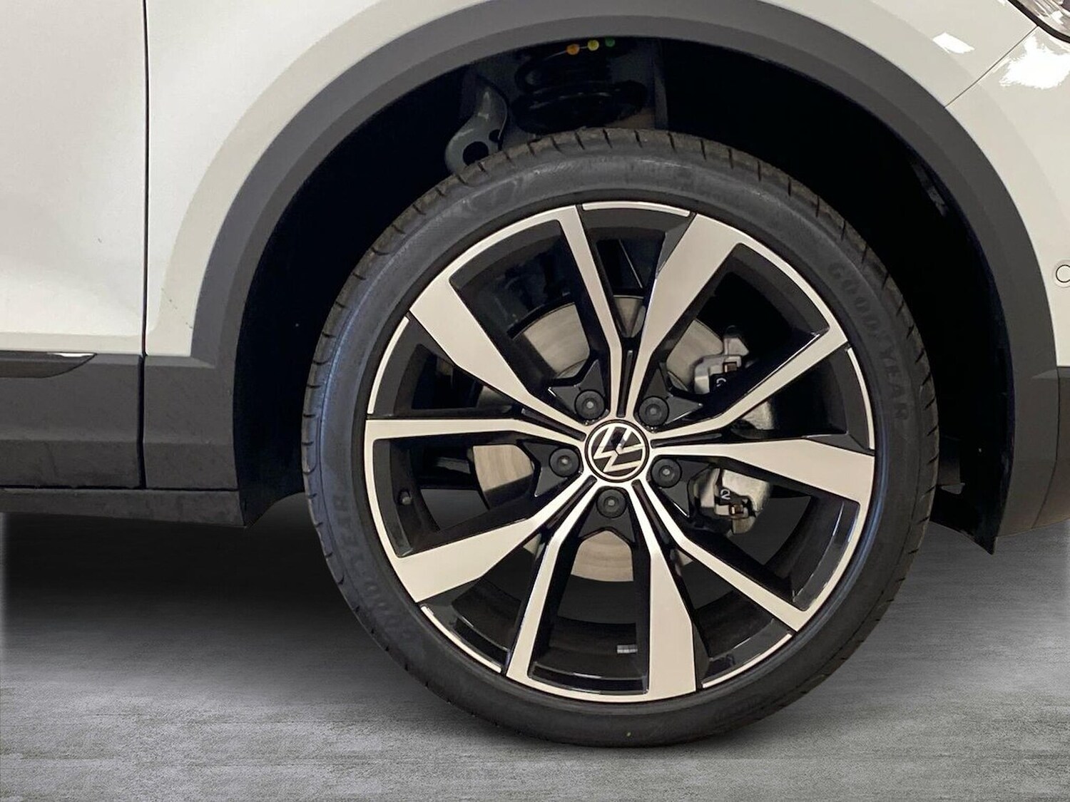 Used Volkswagen T-Roc 2026 for sale - 78194576: Photo 6