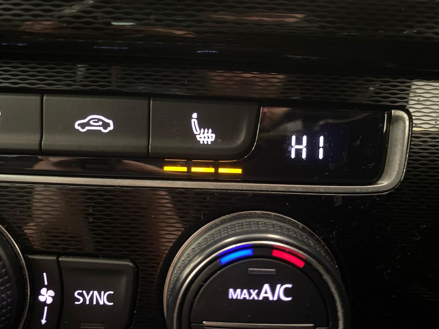 Used Volkswagen Golf 2016 for sale - 76600100: Photo 29