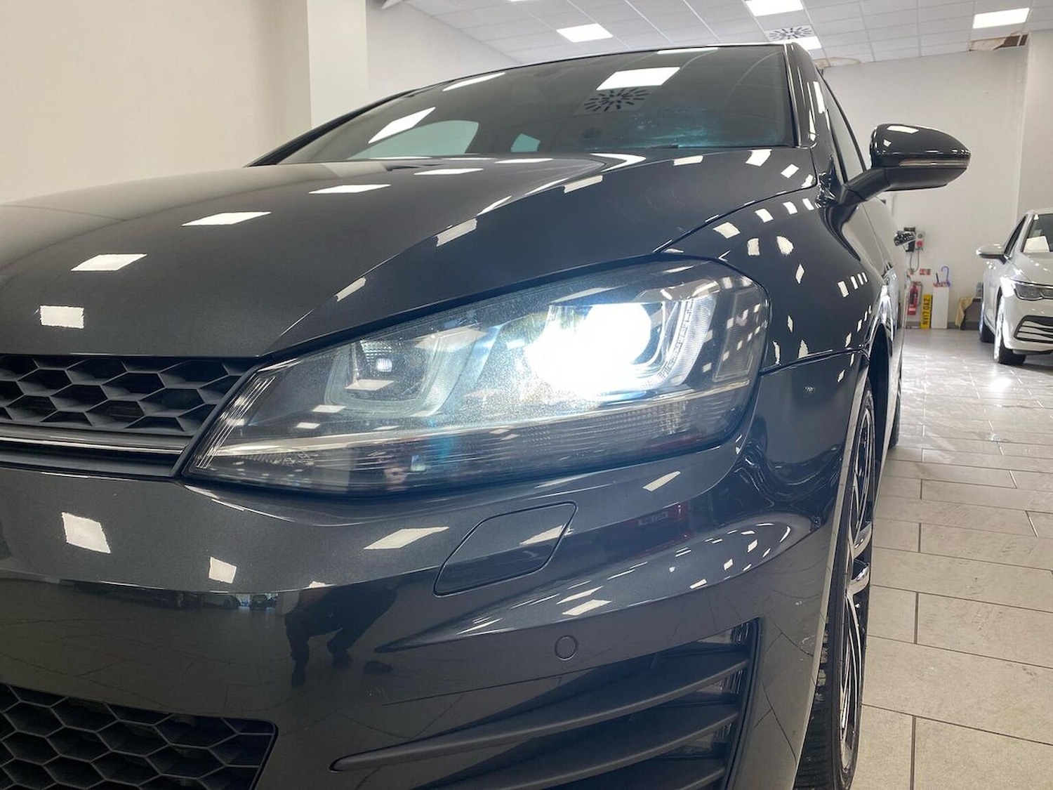 Used Volkswagen Golf 2016 for sale - 76600100: Photo 34