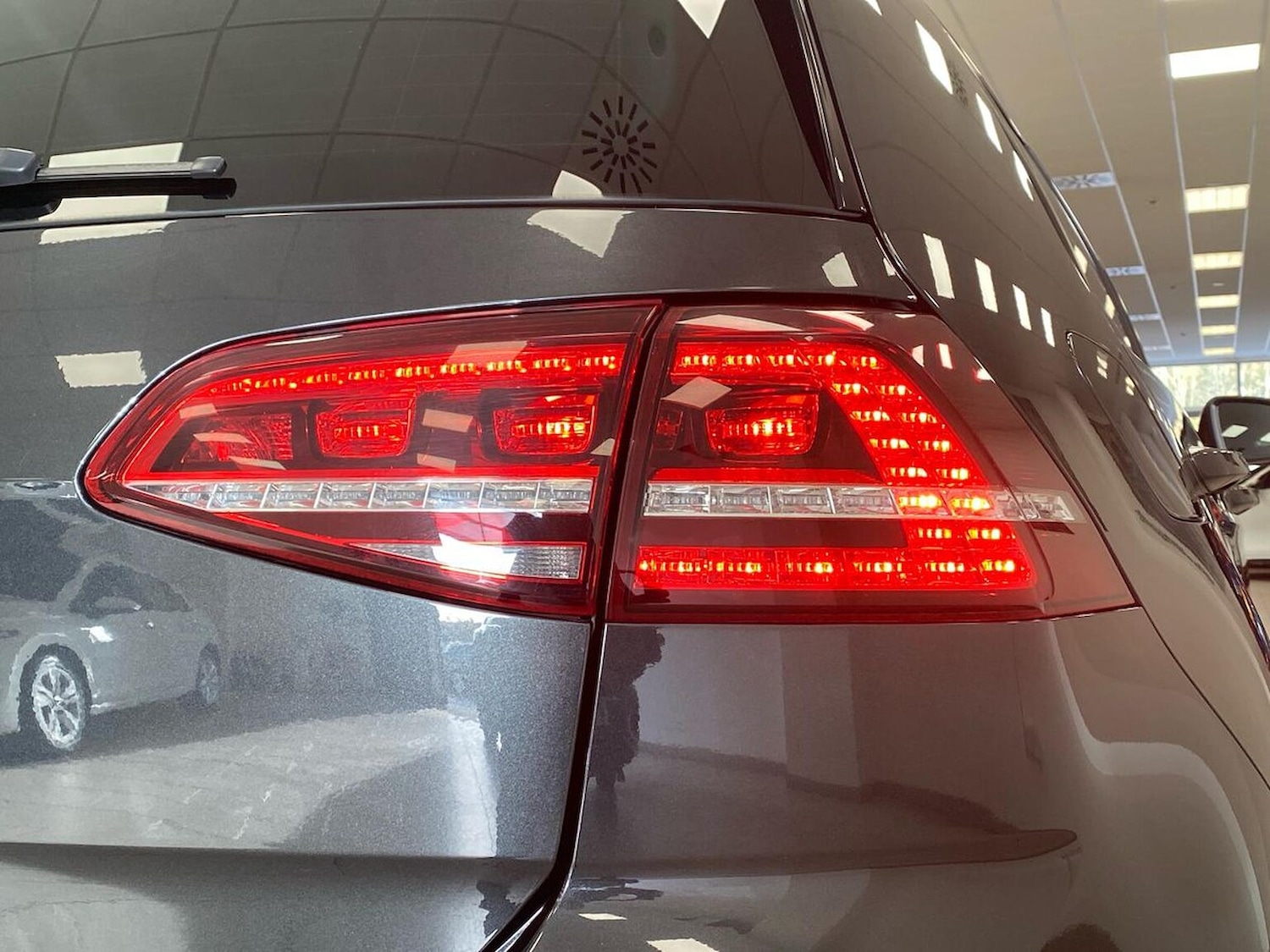 Used Volkswagen Golf 2016 for sale - 76600100: Photo 36