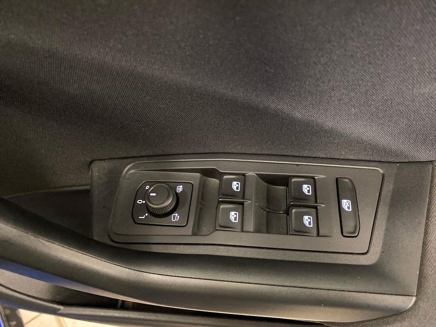 Used Volkswagen T-Roc 2022 for sale - 77487471: Photo 21