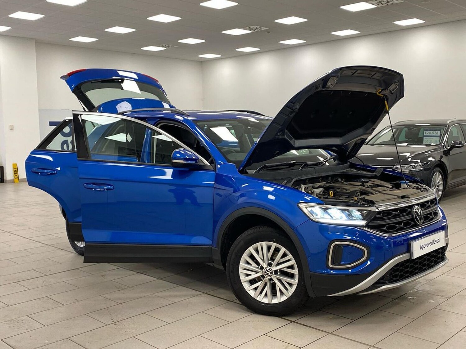 Used Volkswagen T-Roc 2022 for sale - 77487471: Photo 40