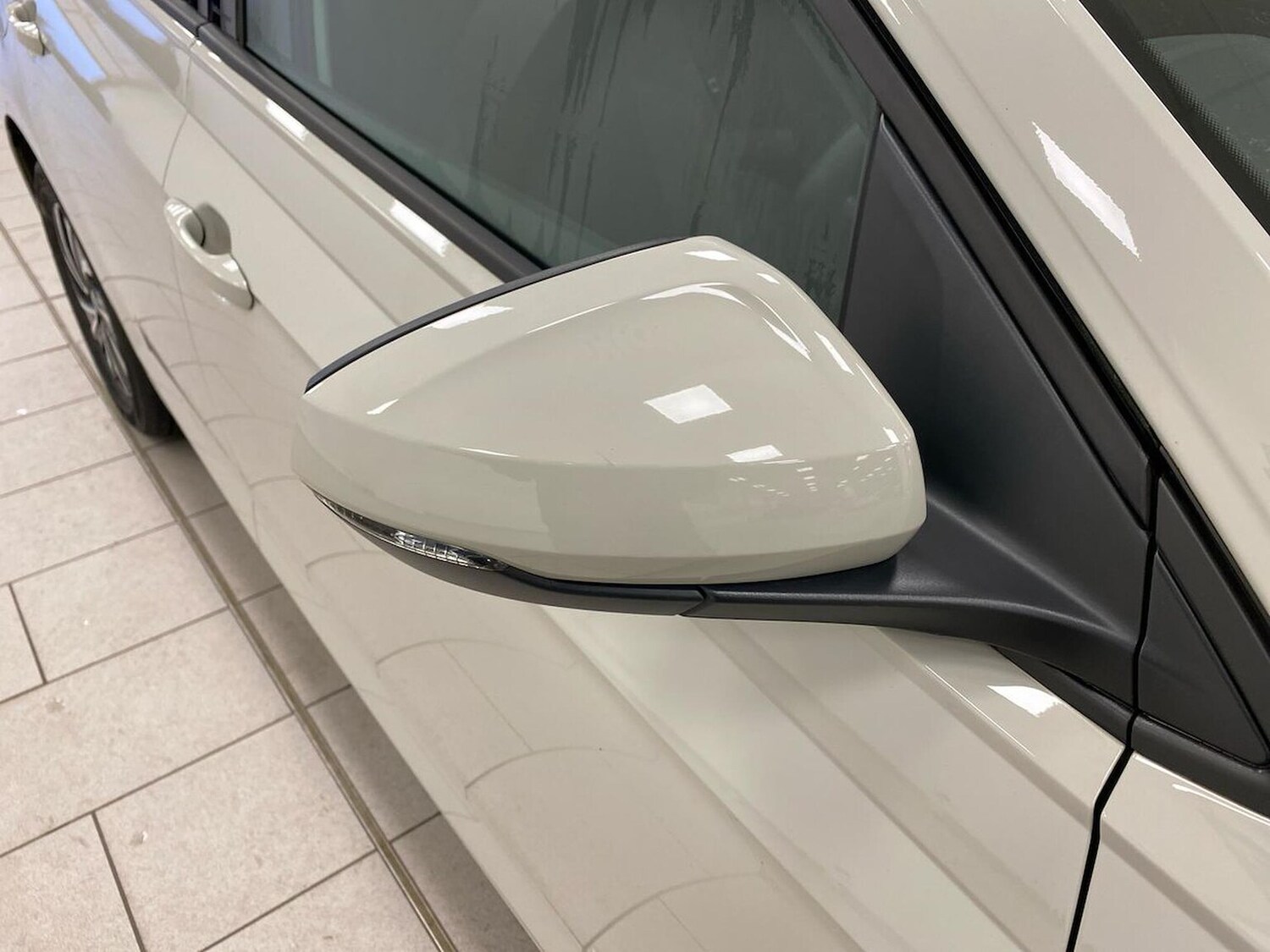 Used Volkswagen Polo 2023 for sale - 77901677: Photo 38