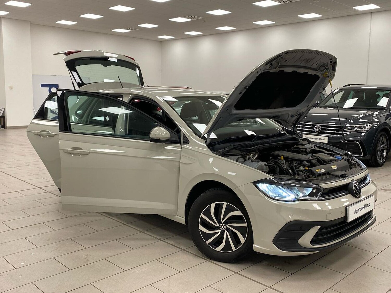 Used Volkswagen Polo 2023 for sale - 77901677: Photo 39