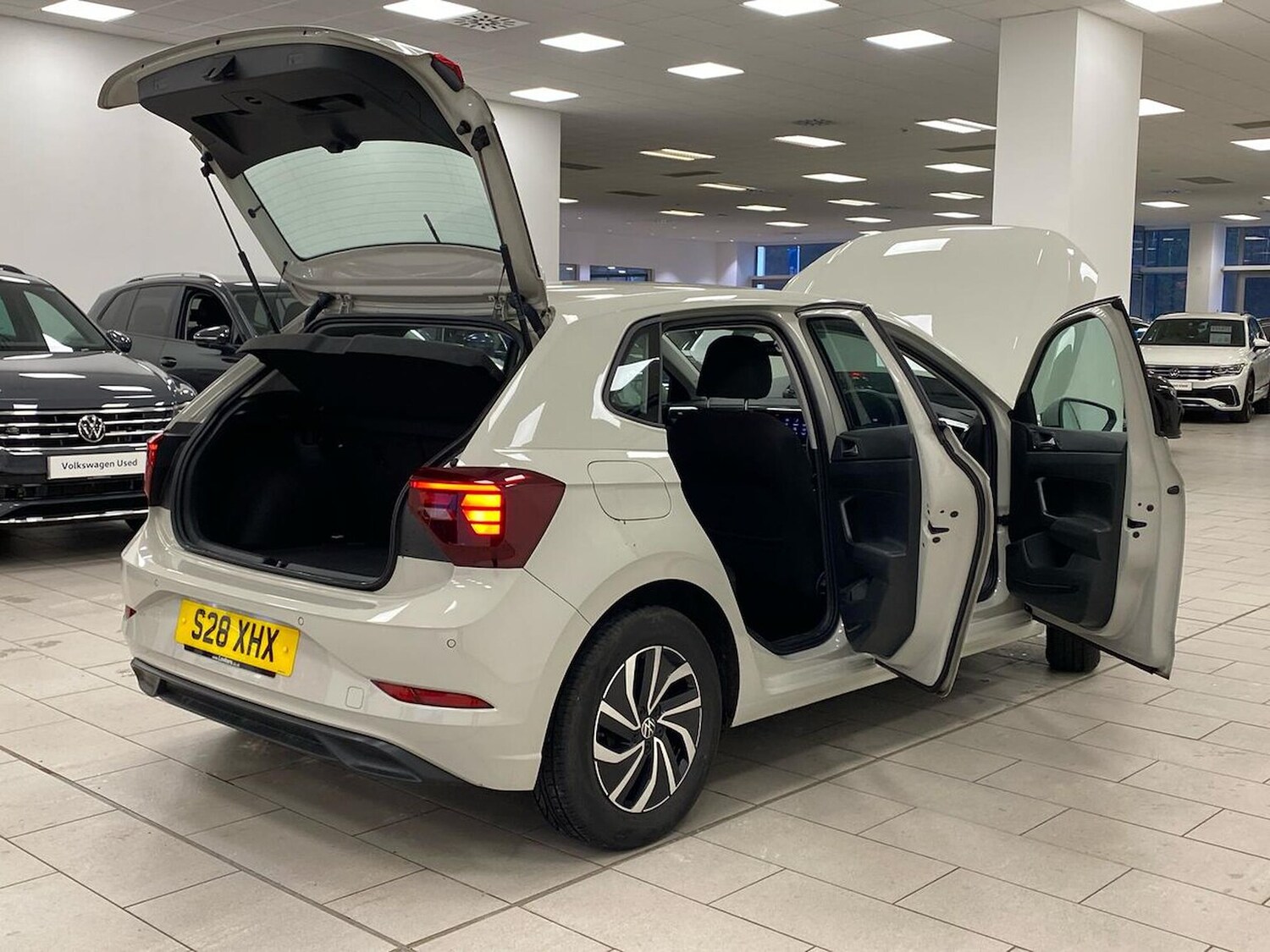 Used Volkswagen Polo 2023 for sale - 77901677: Photo 40