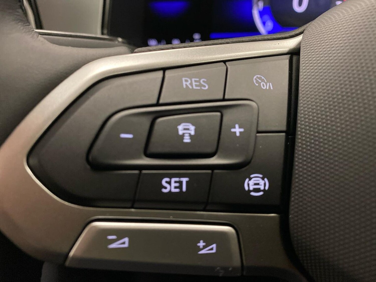 Used Volkswagen T-Roc 2026 for sale - 77701365: Photo 24