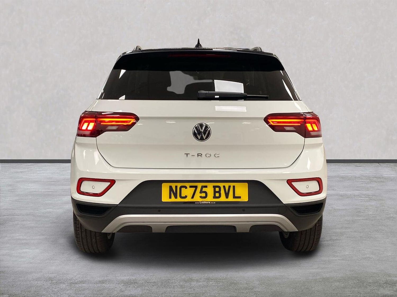 Used Volkswagen T-Roc 2026 for sale - 77701365: Photo 4