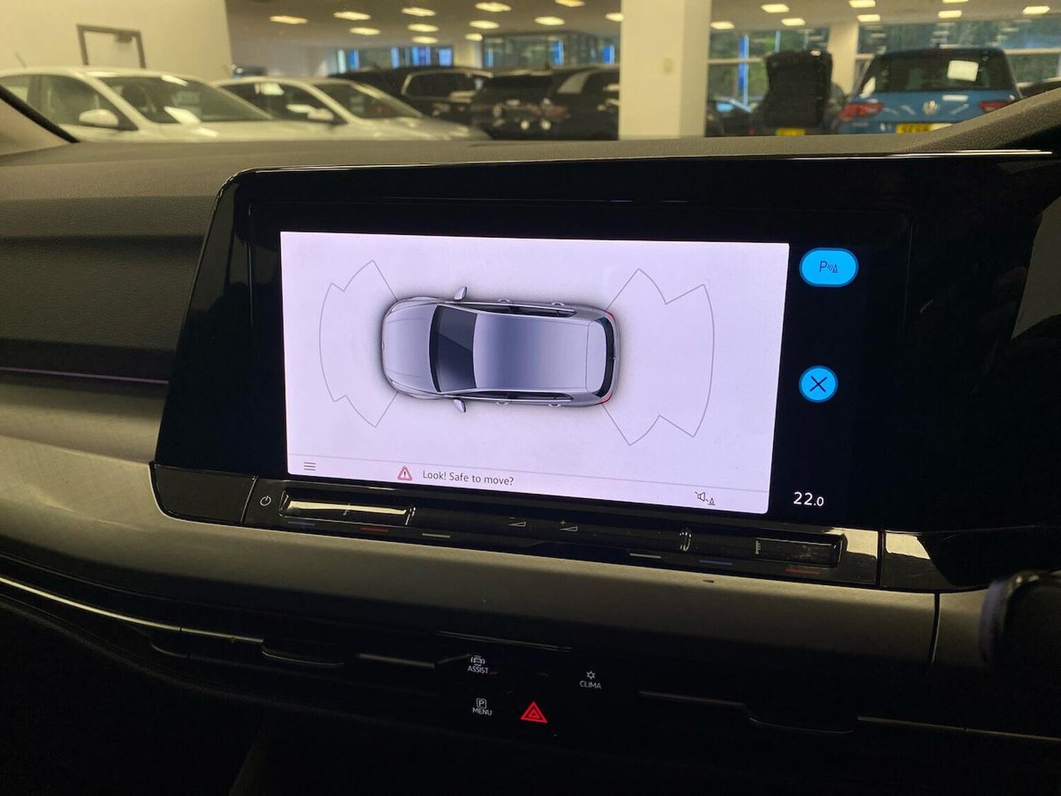 Used Volkswagen Golf 2023 for sale - 76571049: Photo 23