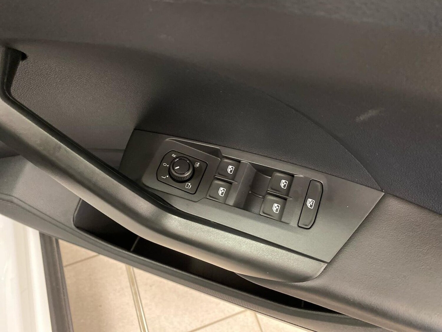 Used Volkswagen T-Cross 2025 for sale - 77487517: Photo 21