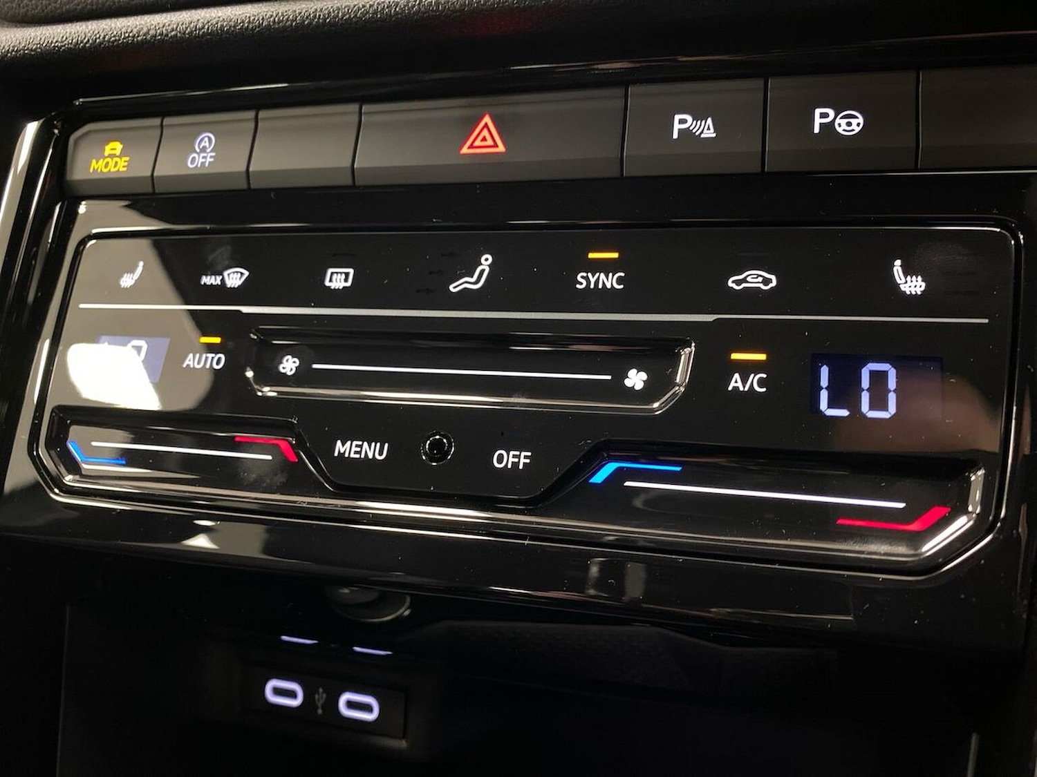 Used Volkswagen T-Roc 2025 for sale - 76785266: Photo 12