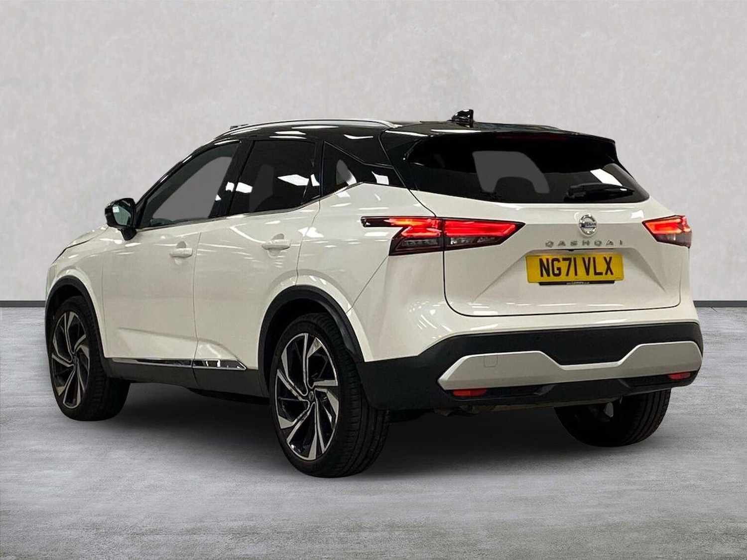 Used Nissan Qashqai 2022 for sale - 76877917: Photo 2