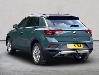 Used Volkswagen T-Roc 2025 for sale - 75490328: Photo